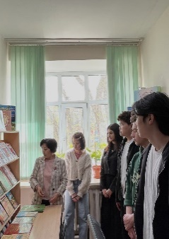 “Балалар әдебиетінен — білім мен ғылымға” кітап көрмесі